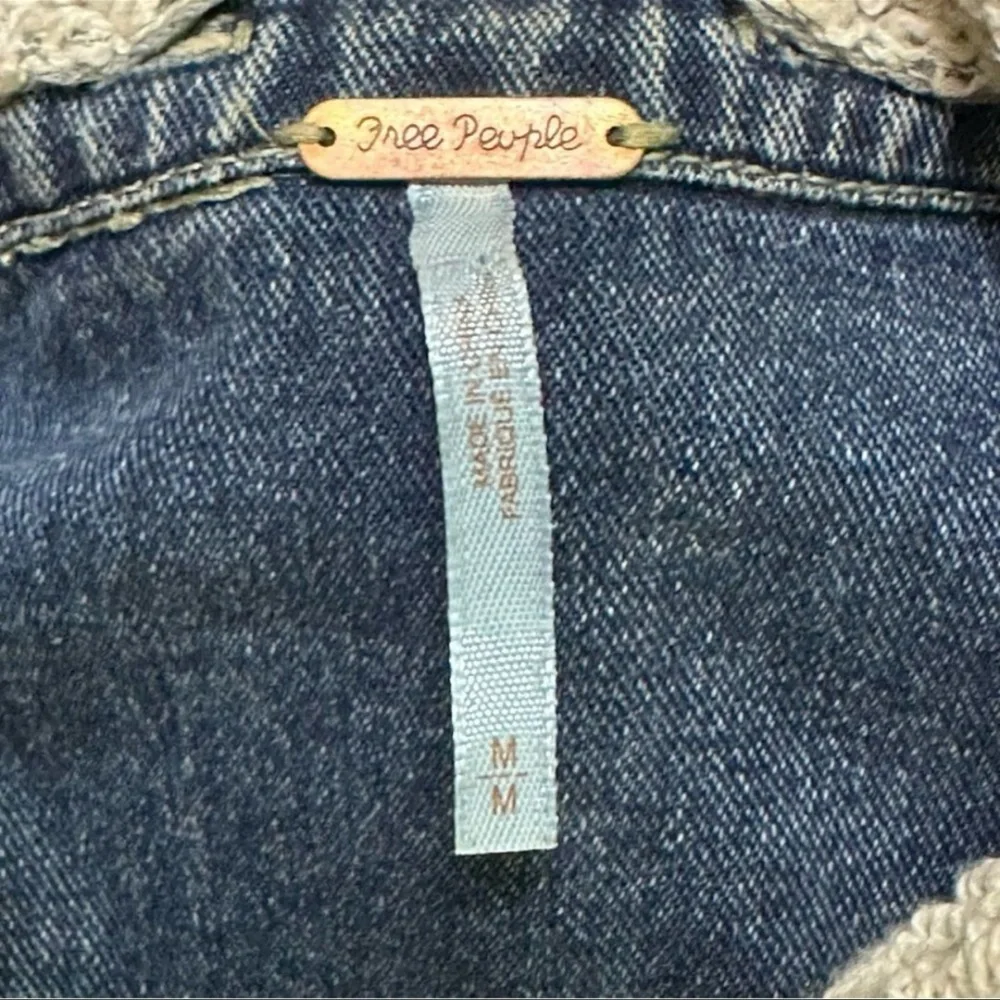 Free People Distressed Blue Denim Jacket M - Picture 7 of 13